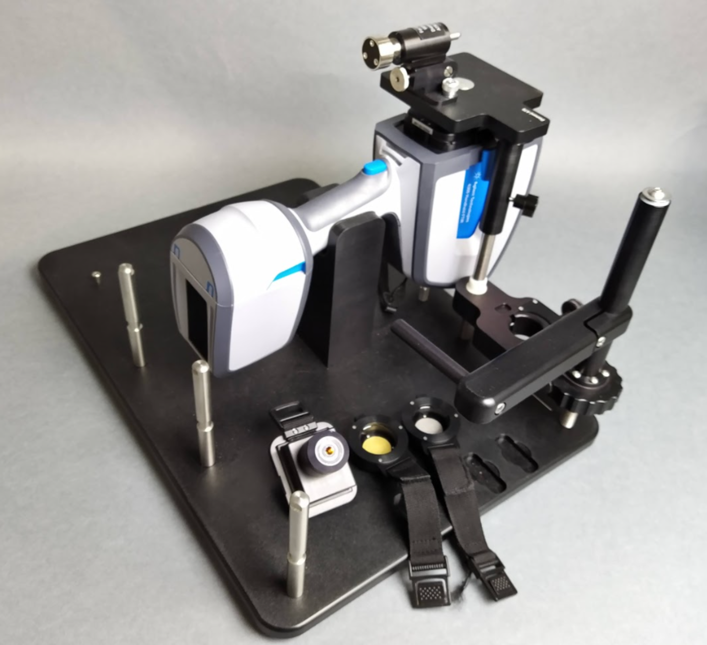 FTIR Spectrometer (handheld)
